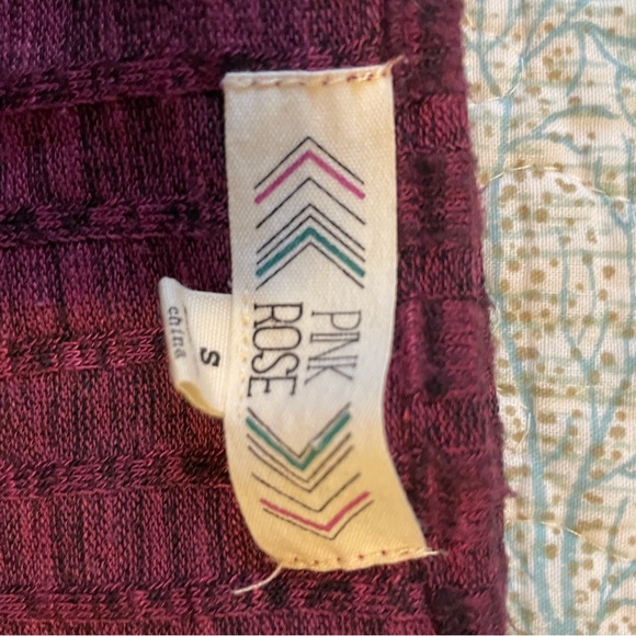 Top - Picture 4 of 4